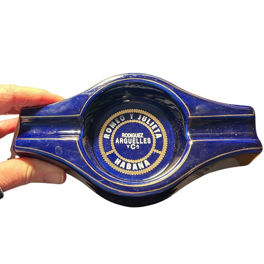 Romeo Y Julieta Ashtray Royal Blue Ceramic Gold Trim Habano Cigar Ashtray‎